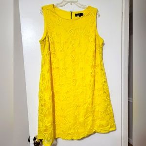 Ronni Nicole Yellow Lace Dress